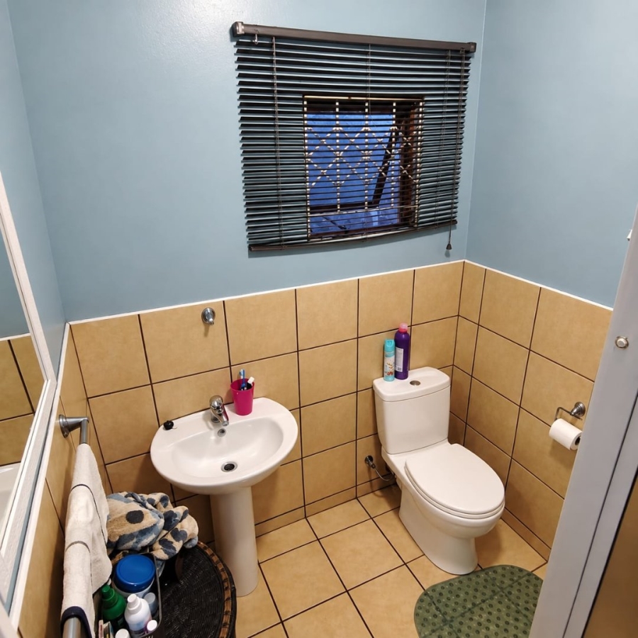 4 Bedroom Property for Sale in Haven Hills Eastern Cape